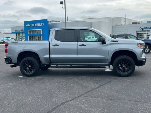 Used 2026 Chevrolet Silverado 1500 Custom Trail Boss w/ Dark Appearance Package AWD/4WD image 48