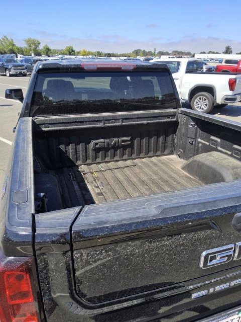 Used 2023 GMC Sierra 1500 Elevation AWD/4WD image 6