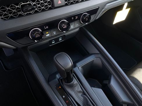 Used 2025 Honda Accord LX image 16