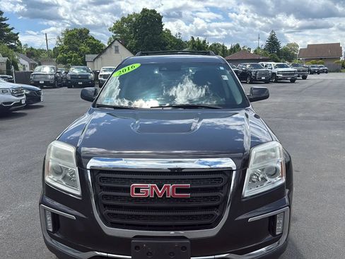 Used 2016 GMC Terrain SLE w/ Driver Alert Package I AWD/4WD image 2