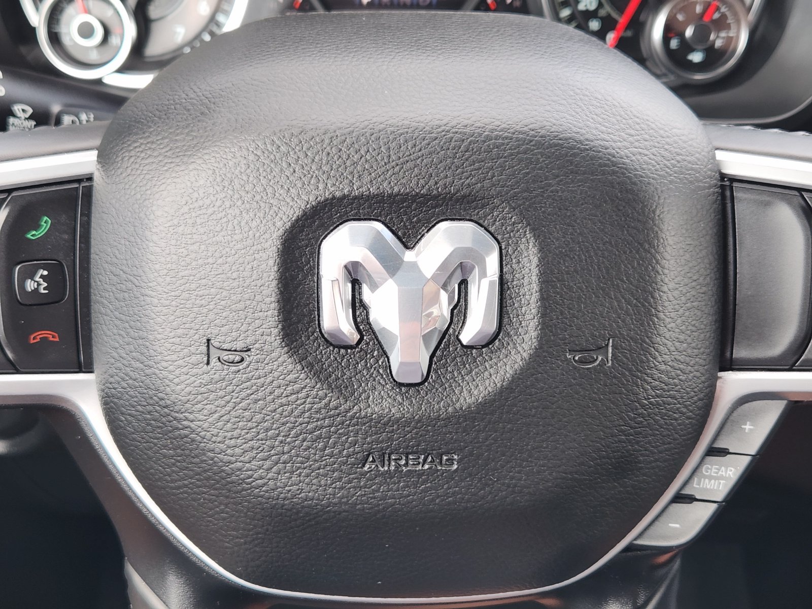 Used 2020 RAM 1500 Lone Star RWD image 36