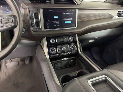 Certified 2023 GMC Yukon Denali AWD/4WD image 30