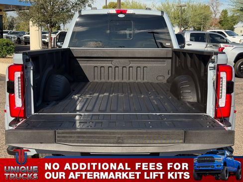 Used 2025 Ford F450 Platinum image 7