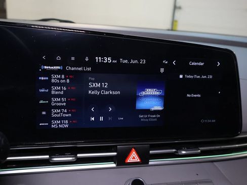 Used 2024 Hyundai Elantra SEL FWD image 23