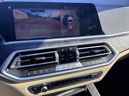 Used 2022 BMW X5 sDrive40i w/ Premium Package image 24