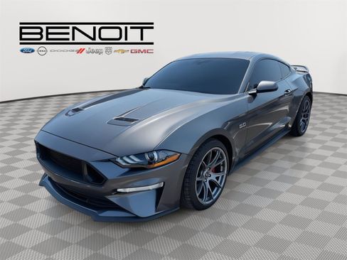Used 2018 Ford Mustang GT RWD image 1