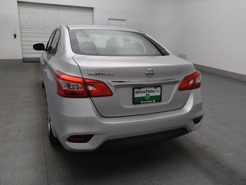 Used 2017 Nissan Sentra S FWD image 6