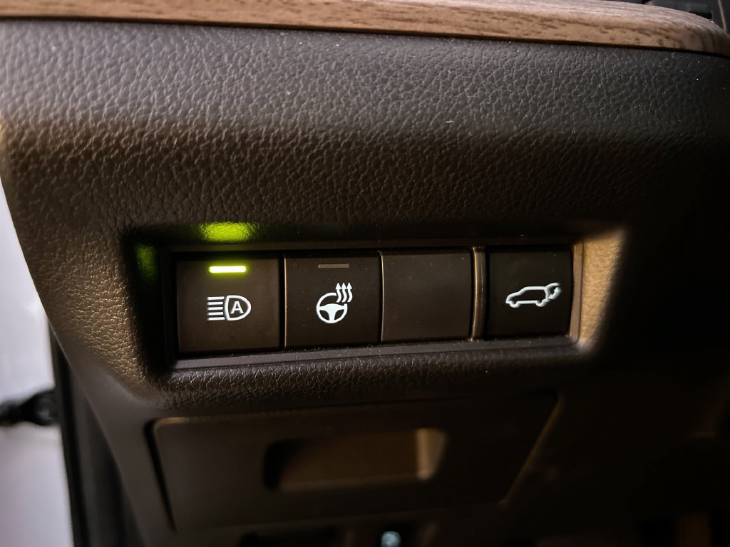 Used 2024 Toyota Grand Highlander AWD image 15