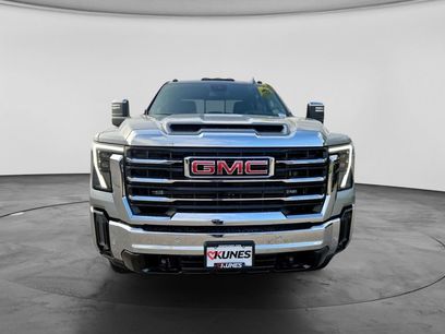 New 2026 GMC Sierra 2500 SLT w/ SLT Premium Package