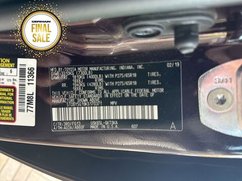 Certified 2019 Toyota Sequoia SR5 image 20
