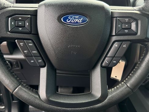 Used 2016 Ford F150 XLT w/ Equipment Group 302A Luxury AWD/4WD image 19