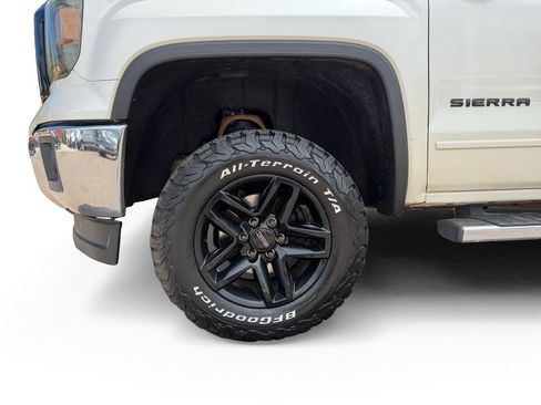 Used 2014 GMC Sierra 1500 SLE w/ SLE Value Package AWD/4WD image 9