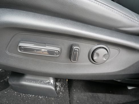 Used 2025 Honda CR-V EX-L image 23