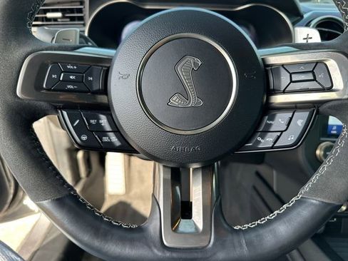Used 2021 Ford Mustang Shelby GT500 w/ Technology Package image 28