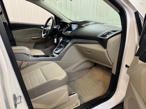 Used 2014 Ford Escape SE w/ Equipment Group 201A image 28