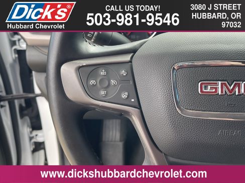 Used 2021 GMC Acadia AT4 w/ Technology Package AWD/4WD image 20