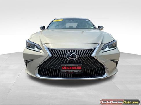 Used 2021 Lexus ES 350 w/ Premium Package FWD image 2