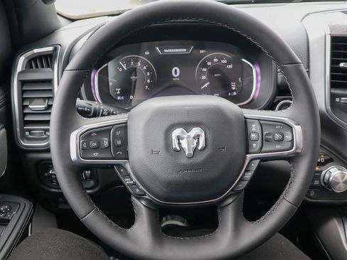 New 2026 RAM 1500 Laramie AWD/4WD image 34