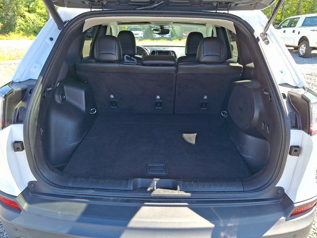 Used 2019 Jeep Cherokee Limited AWD/4WD image 29