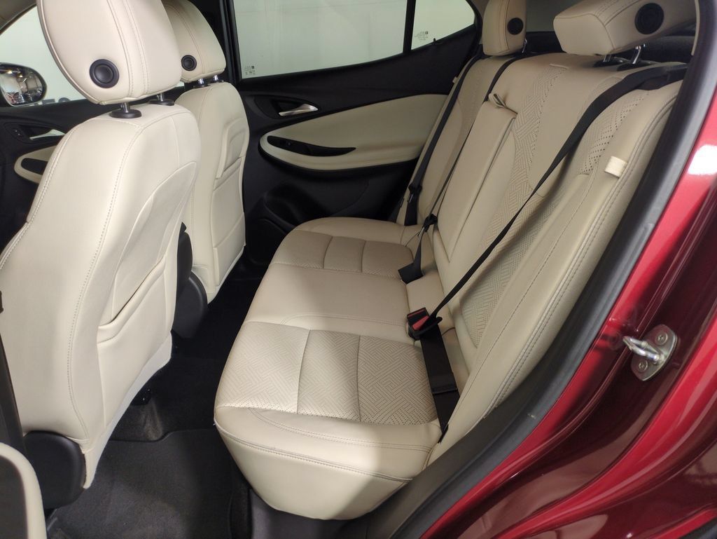 Used 2021 Buick Encore GX Essence AWD/4WD image 26