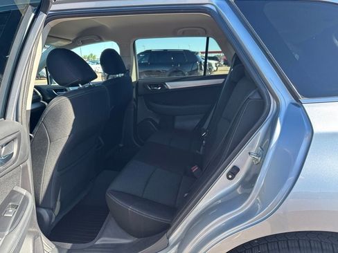 Used 2016 Subaru Outback 2.5i Premium AWD/4WD image 27