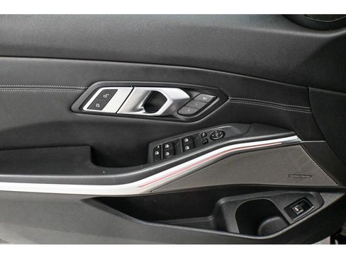 Used 2021 BMW M3 Competition w/ Executive Package image 8