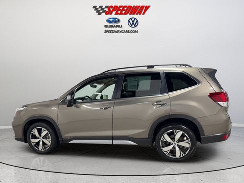 Used 2021 Subaru Forester Touring w/ Popular Package #2 AWD/4WD image 9