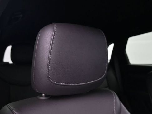 Certified 2024 Cadillac XT5 Luxury FWD image 18
