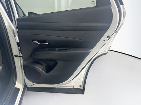 Used 2025 Hyundai Tucson SEL image 32