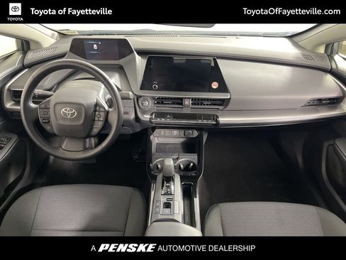 Used 2024 Toyota Prius LE image 16