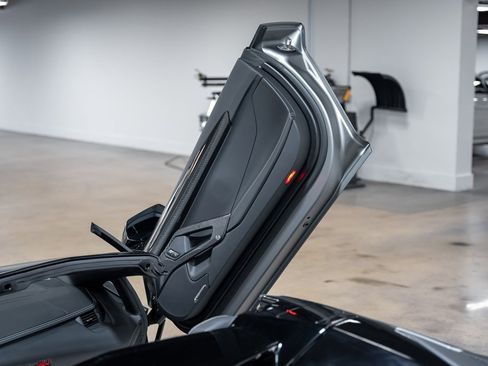 Used 2017 Lamborghini Aventador LP 700-4 image 55