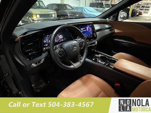 Used 2025 Lexus RX 350 FWD w/ Technology Package image 20