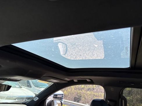 New 2026 GMC Acadia Denali Ultimate image 7