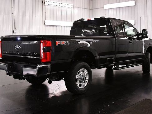 New 2026 Ford F350 XLT w/ 360-Degree Camera Package image 7
