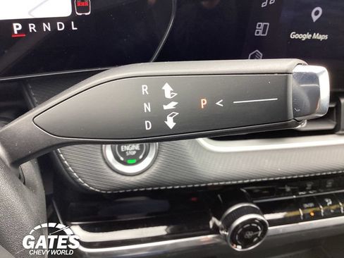 Used 2025 Chevrolet Equinox LT AWD/4WD image 23