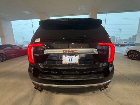 Used 2022 GMC Yukon Denali AWD/4WD image 4