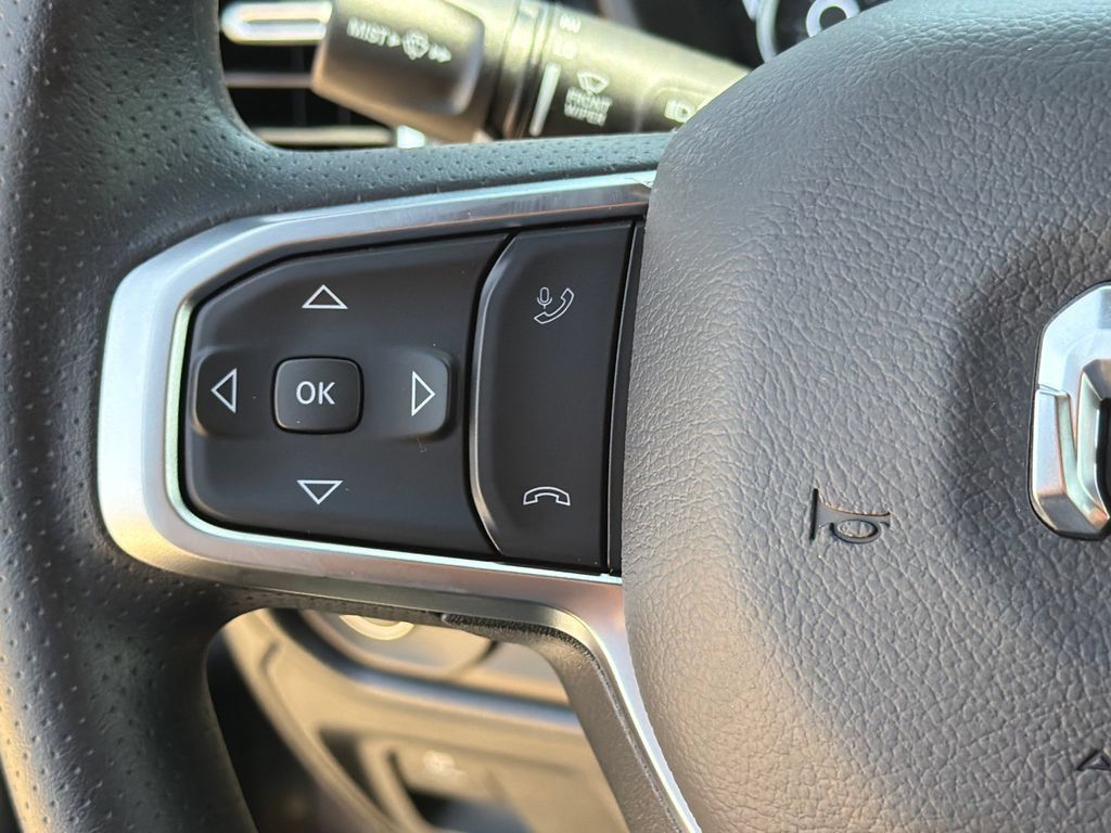 New 2026 RAM 1500 Express AWD/4WD image 28