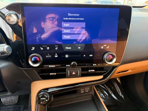 Used 2024 Lexus NX 350 AWD w/ Cold Area Package image 12