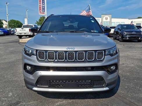 Certified 2023 Jeep Compass Limited AWD/4WD image 2