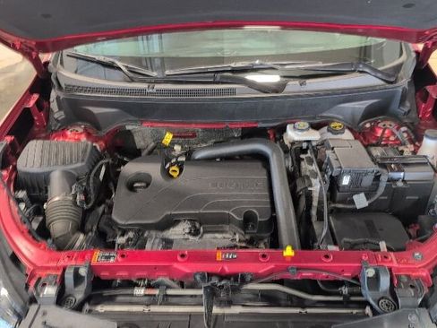 Used 2024 Chevrolet Equinox LT w/ LPO, Floor Liner Package FWD image 29