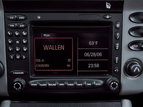 Used 2005 Porsche 911 Turbo image 77