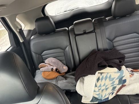 Used 2015 Ford Edge SEL w/ Equipment Group 201A image 21