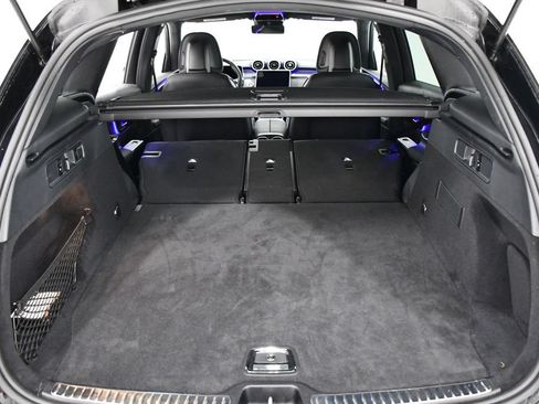 Used 2026 Mercedes-Benz GLC 300 4MATIC image 23