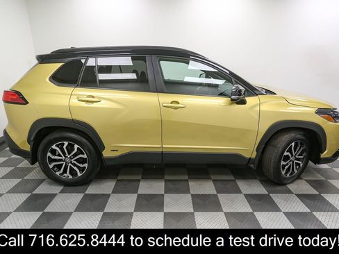 Used 2023 Toyota Corolla Cross AWD Hybrid image 7