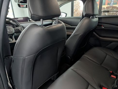 Certified 2025 MAZDA CX-30 2.5 Turbo w/ Premium Plus Pkg image 14