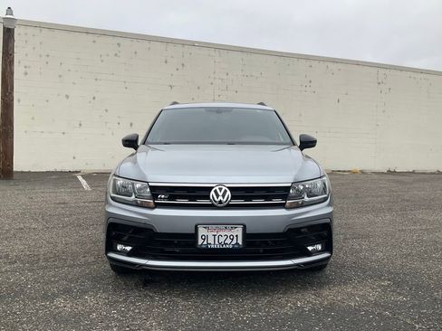 Used 2019 Volkswagen Tiguan SEL Premium R-Line image 15