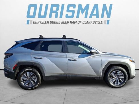 Used 2023 Hyundai Tucson Blue image 7