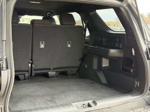 Used 2025 Toyota 4Runner SR5 image 15