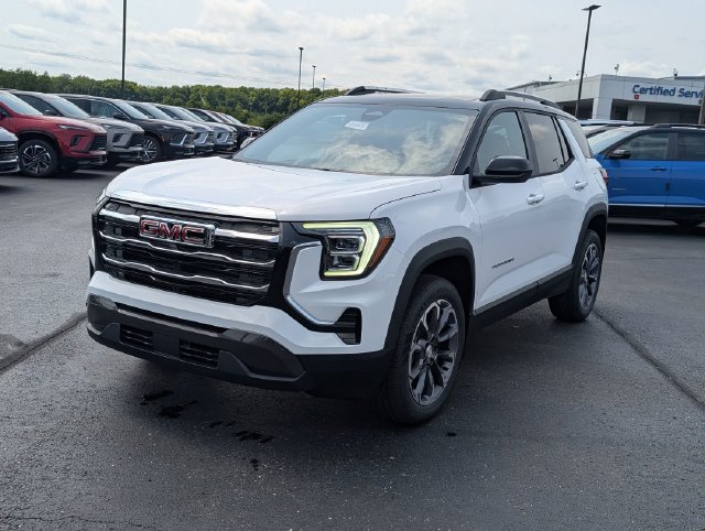 New 2027 GMC Terrain Elevation w/ Elevation Premium Package AWD/4WD image 3