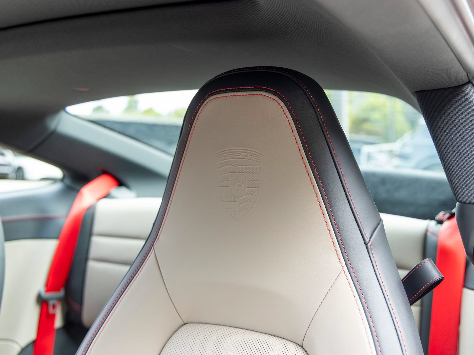 Certified 2025 Porsche 911 Carrera S RWD image 34